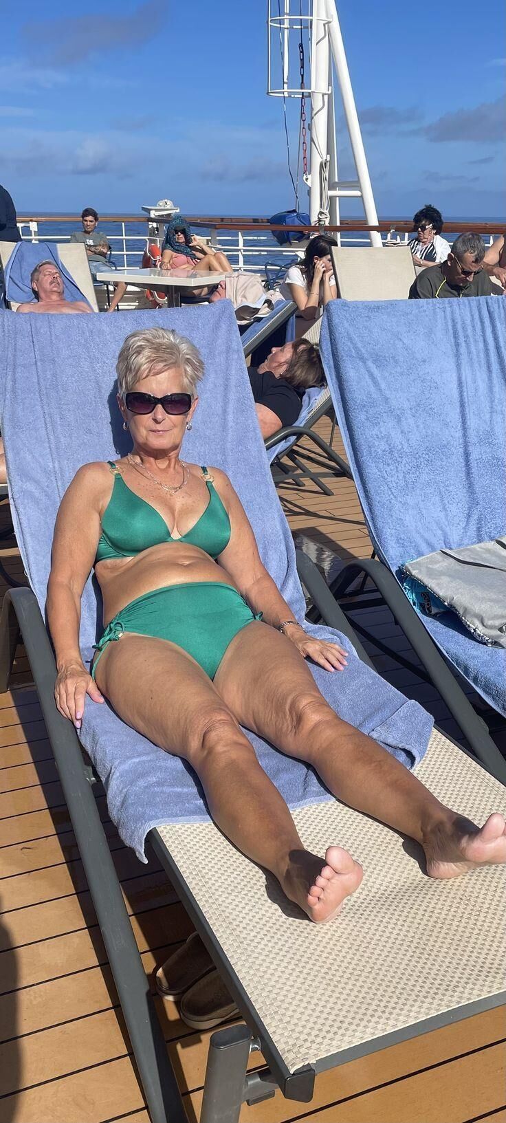 Ich liebe Omas im Sommer