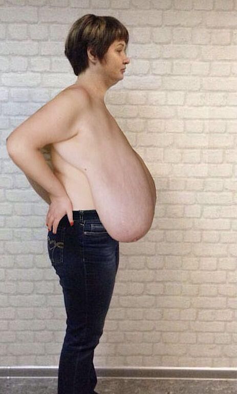 Ältere Damen mit schönen großen Busen