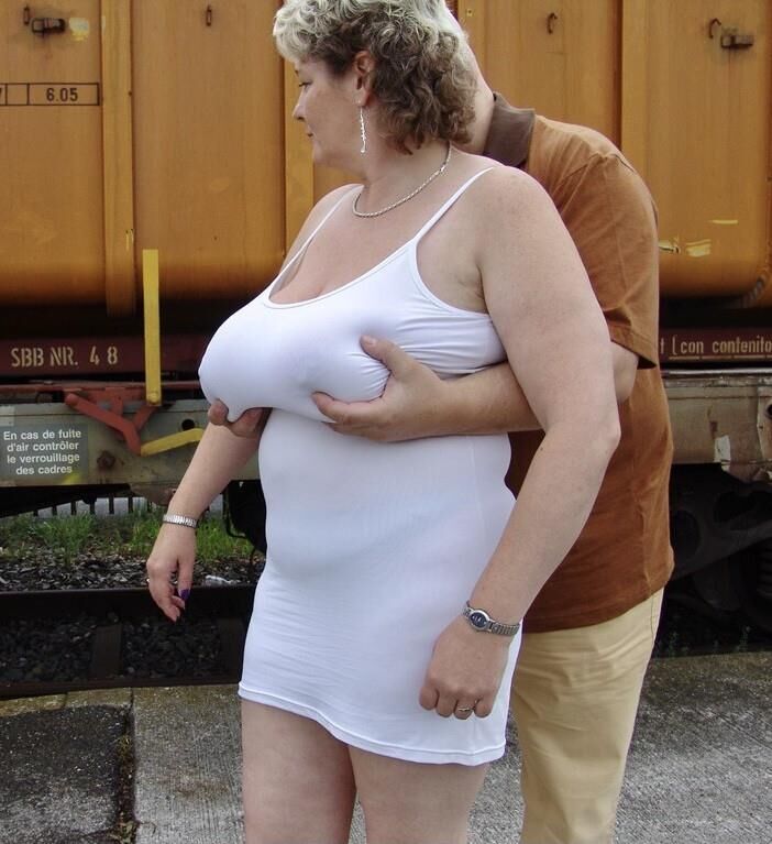 Dream Aunt and Fuckbunny 