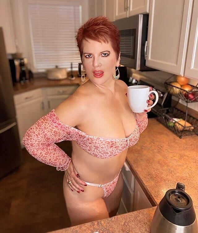 Die Big Tits Milf Collection vol
