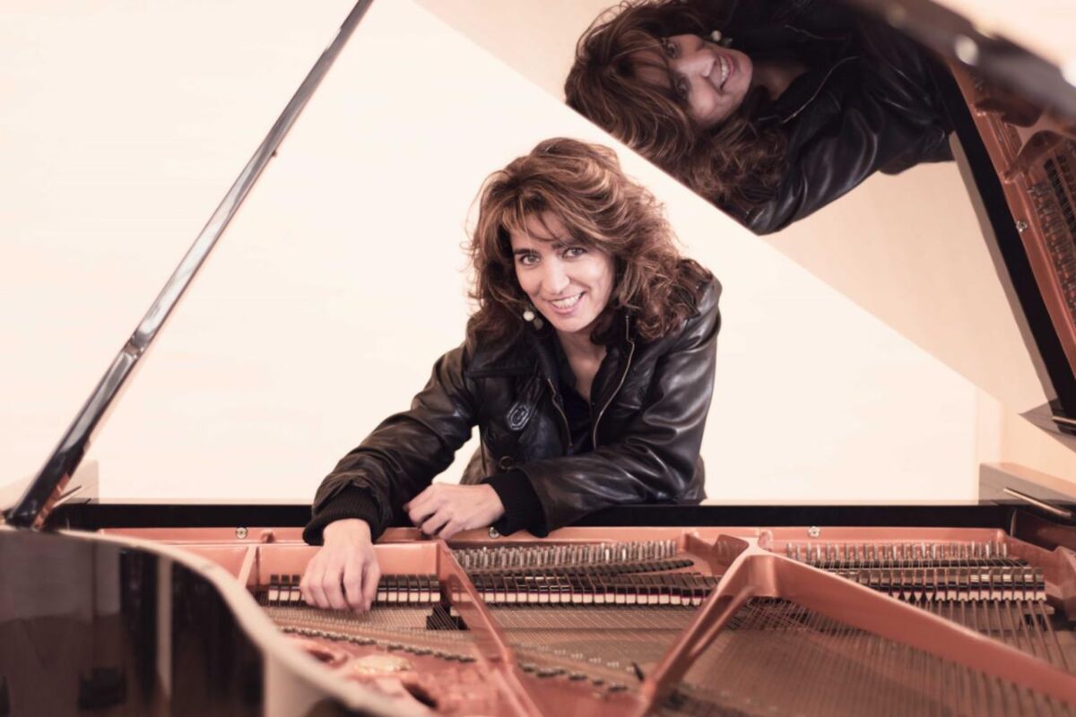 Pilar LopezCarrasco Comajuncosa Piano Profesional