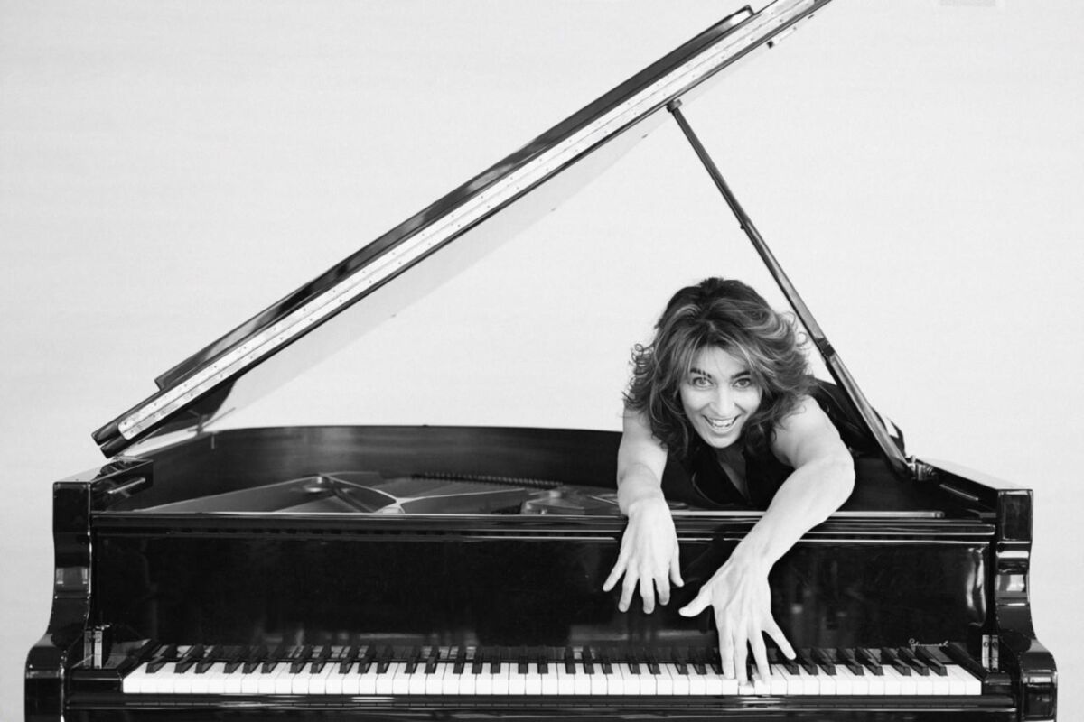 Pilar LopezCarrasco Comajuncosa Piano Profesional