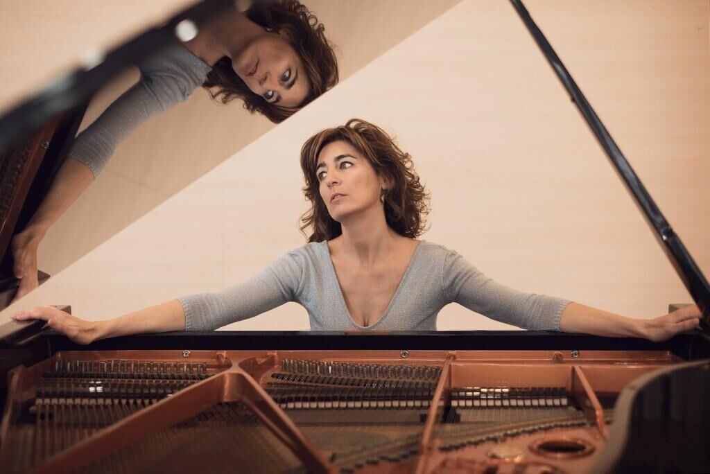 Pilar LopezCarrasco Comajuncosa Piano Profesional