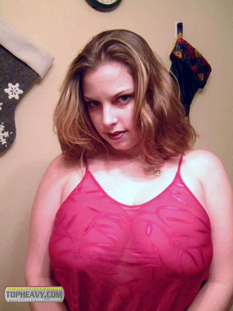 Big tit spunk queens in tight tops 