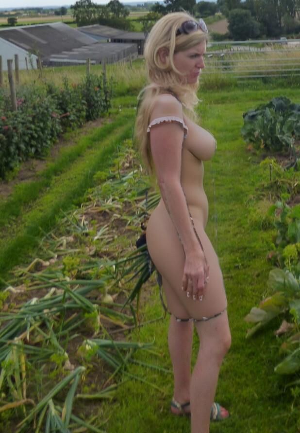 Milf Marie Teasing in the countryside