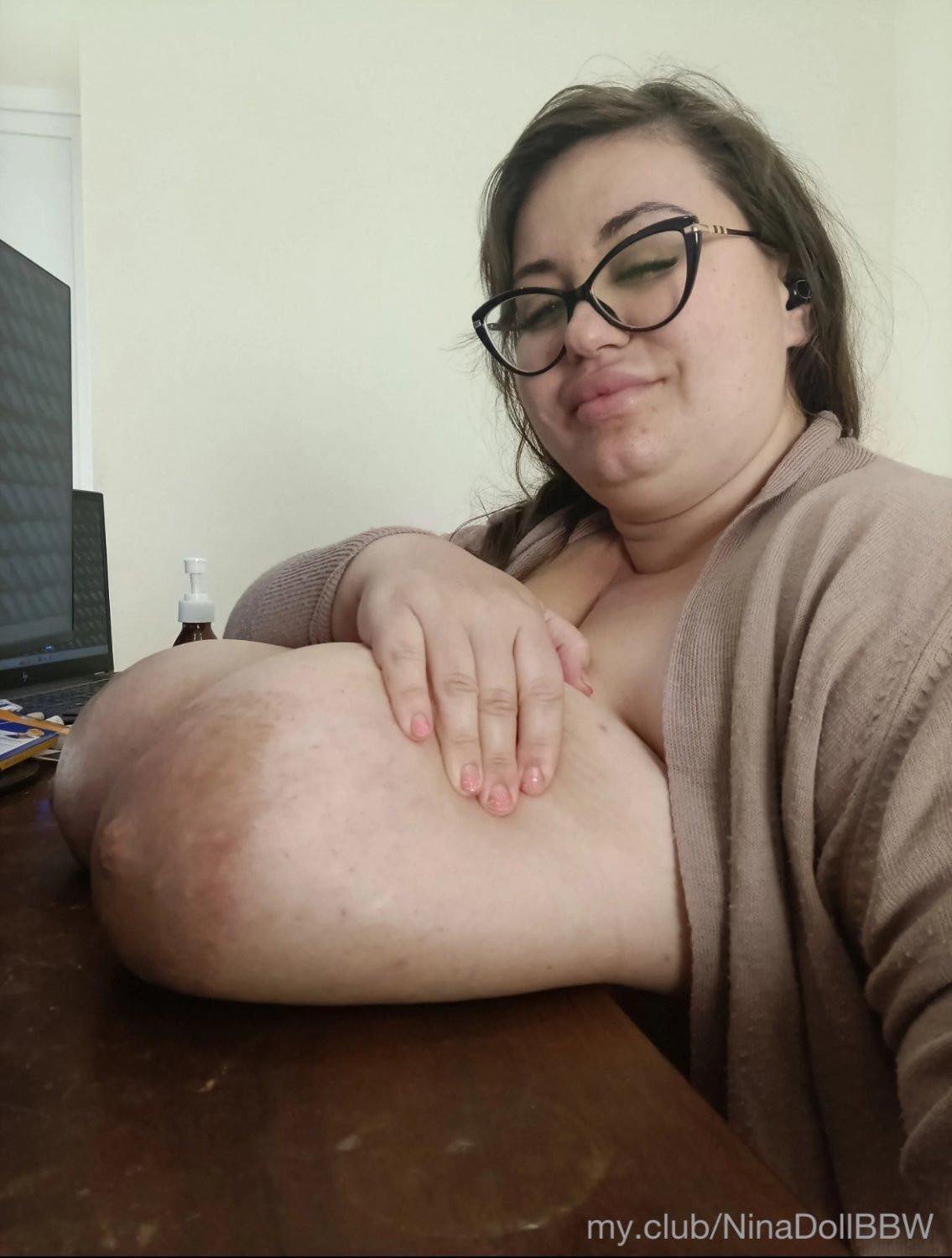 ニーナ