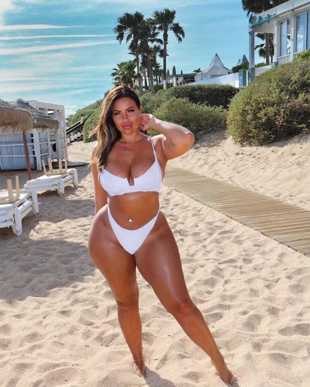 Hannah b