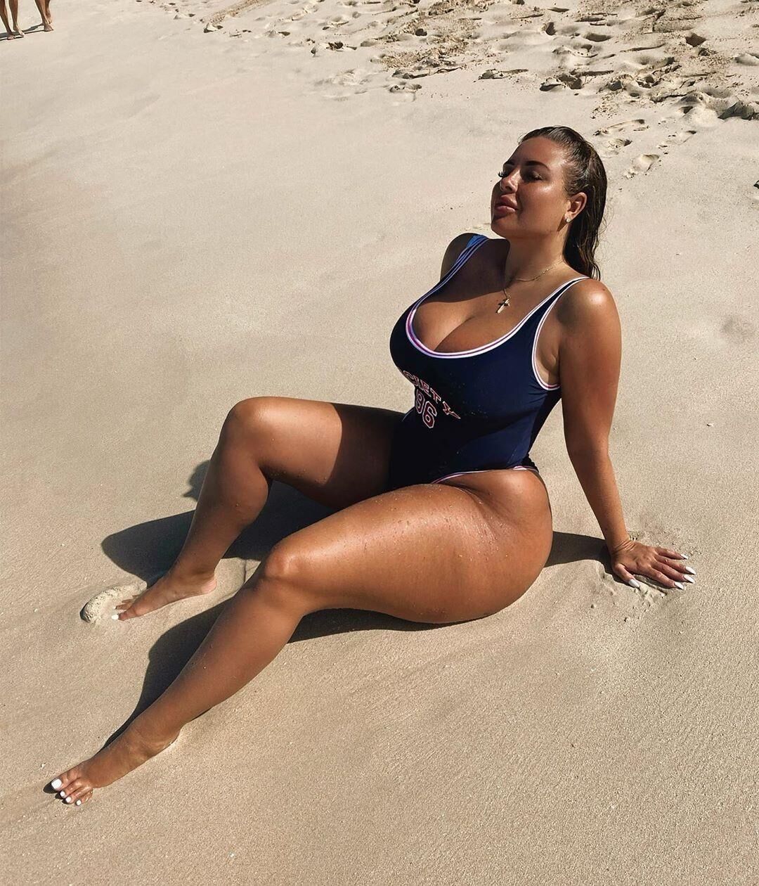 Hannah b