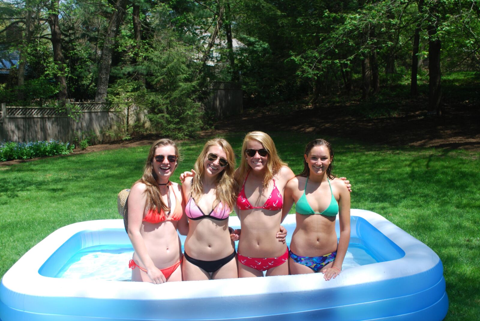 Groups of women 