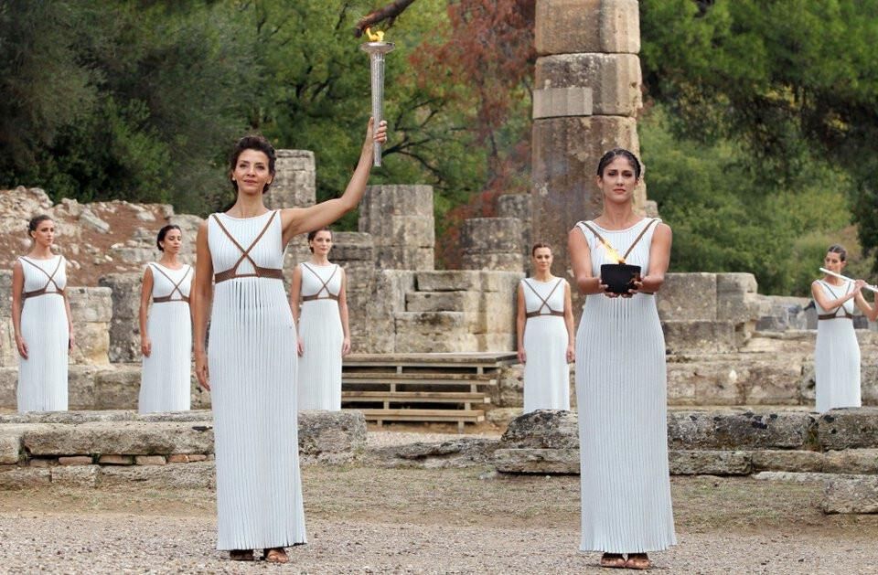 Die griechische Zeremonie der olympischen Flamme