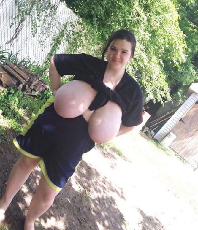Candid Big Breasts #
