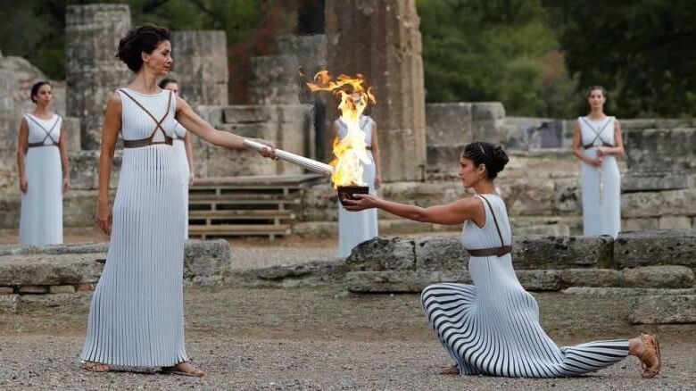 Die griechische Zeremonie der olympischen Flamme