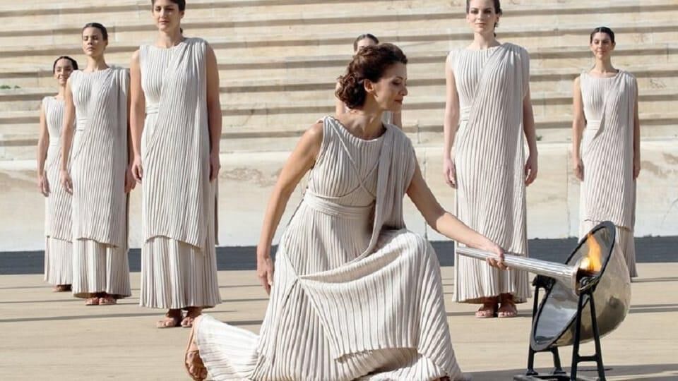 Die griechische Zeremonie der olympischen Flamme