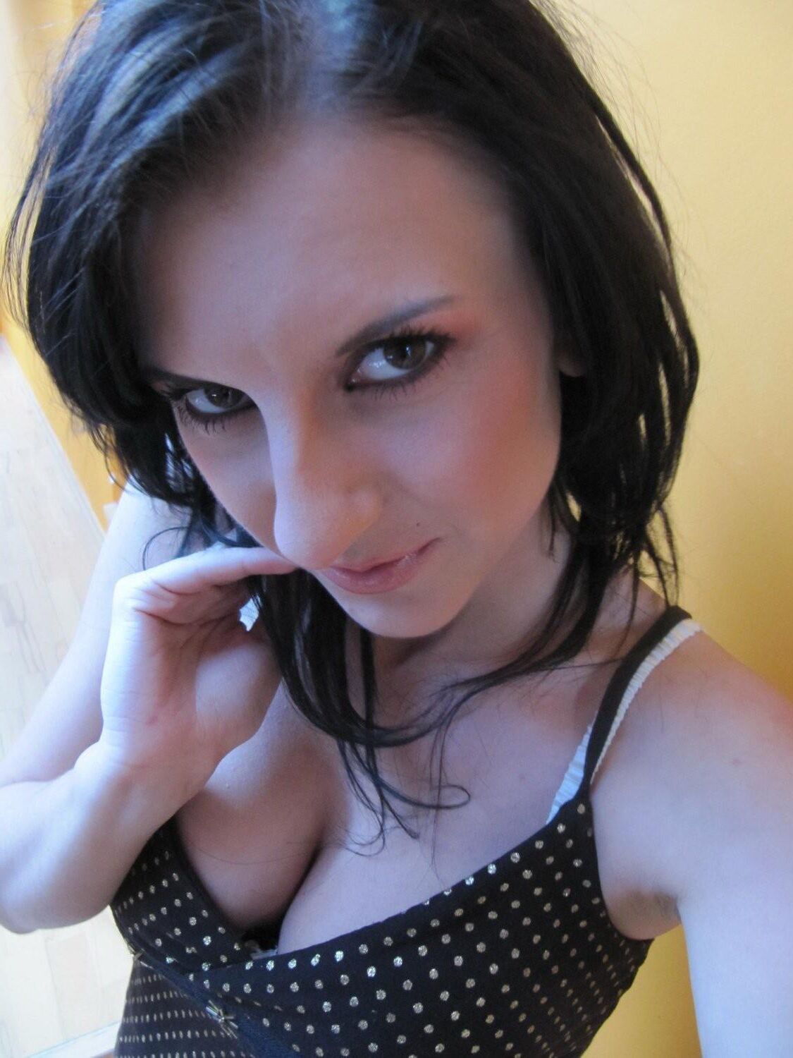 ¡MILF tetona, tenemos todo corridos para! 