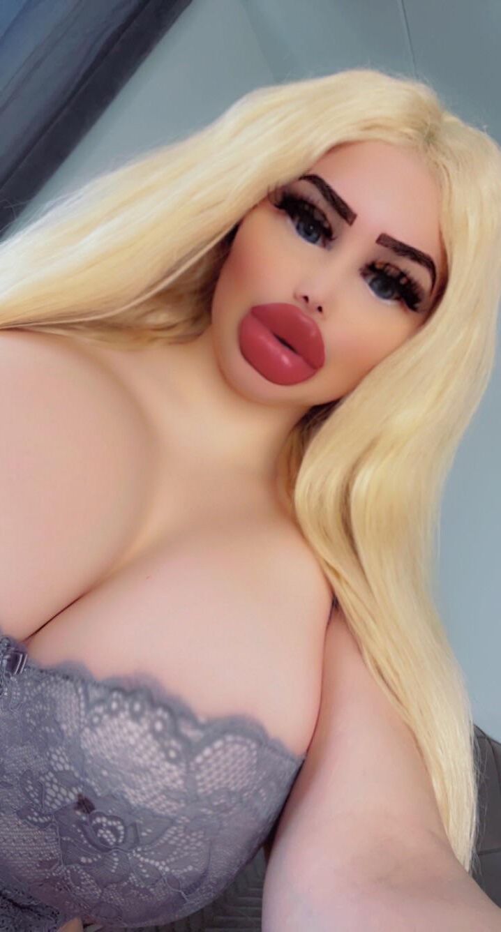 Monstertitten