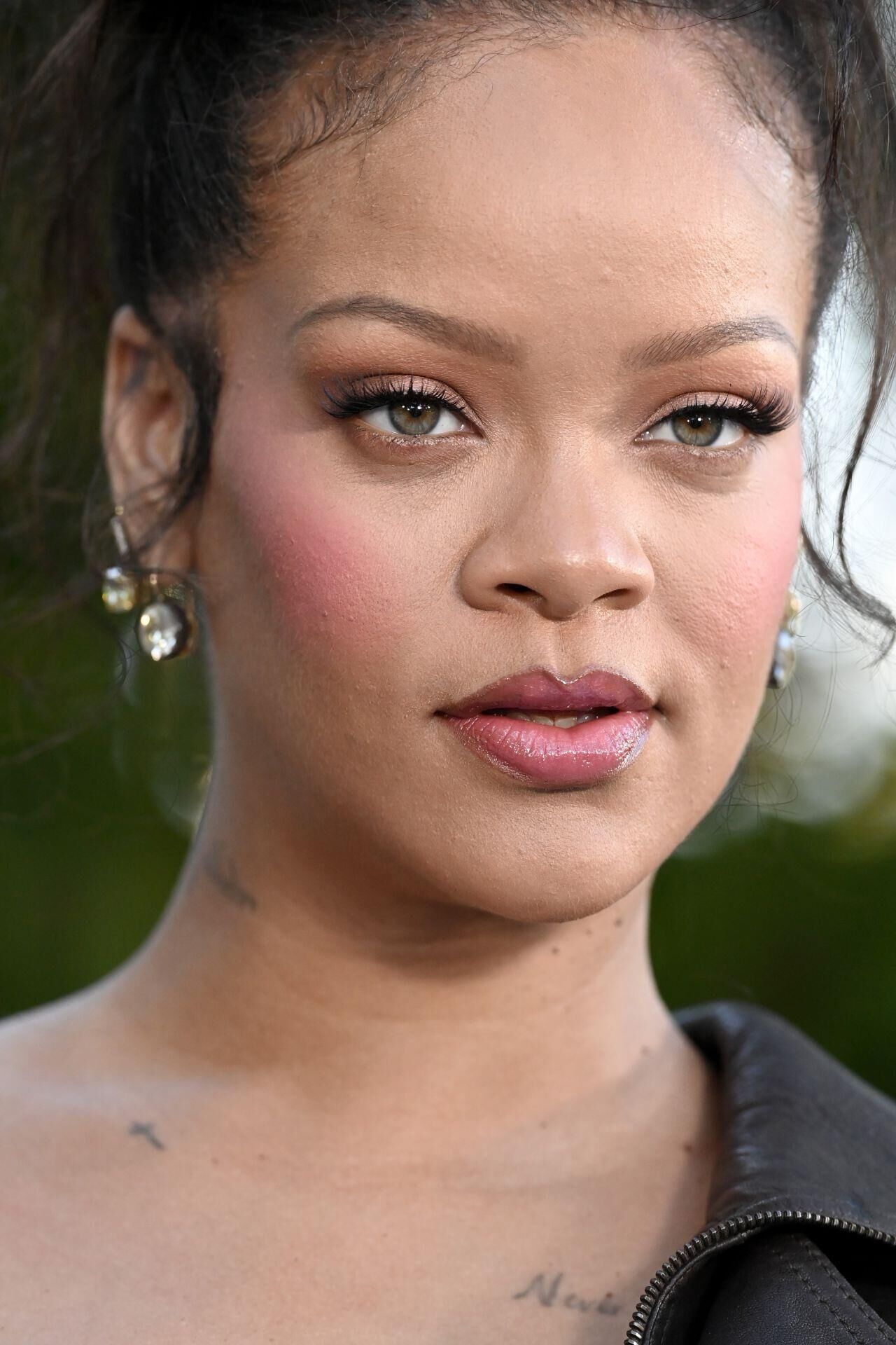 Rihannas Rebellenschlumpfstil: Premiere's unerwartetes e
