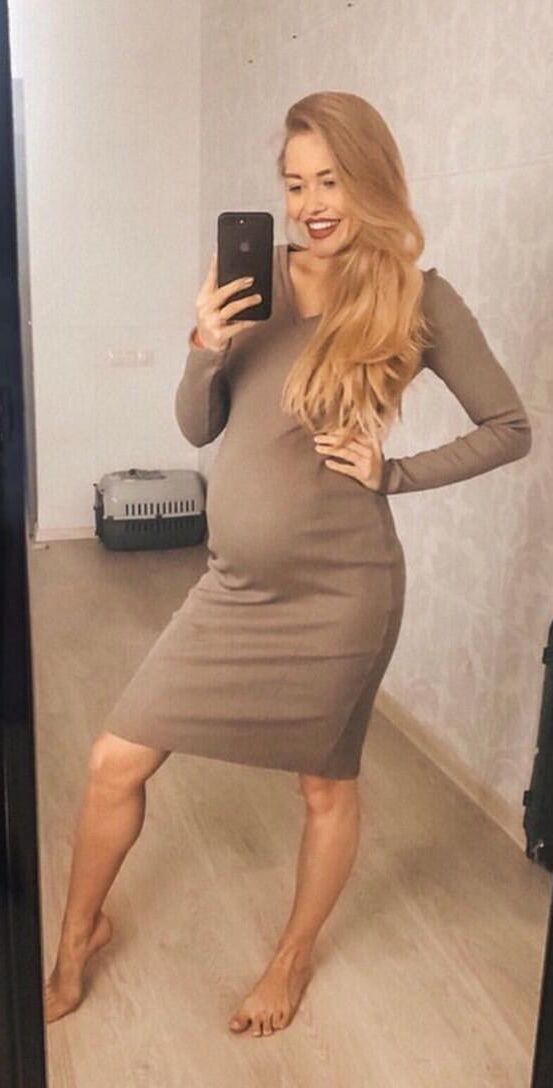 Blonde Pregnant Perfection Motherload