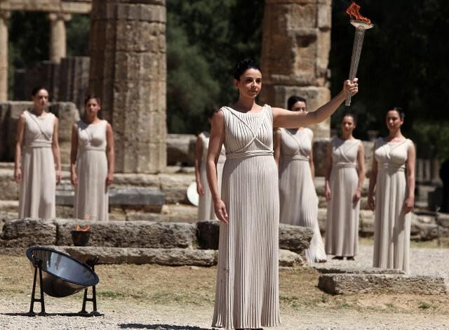 Die griechische Zeremonie der olympischen Flamme