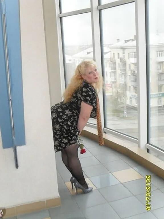 ぽっちゃりしたロシアの熟女マリシカ