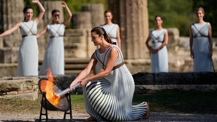 Die griechische Zeremonie der olympischen Flamme