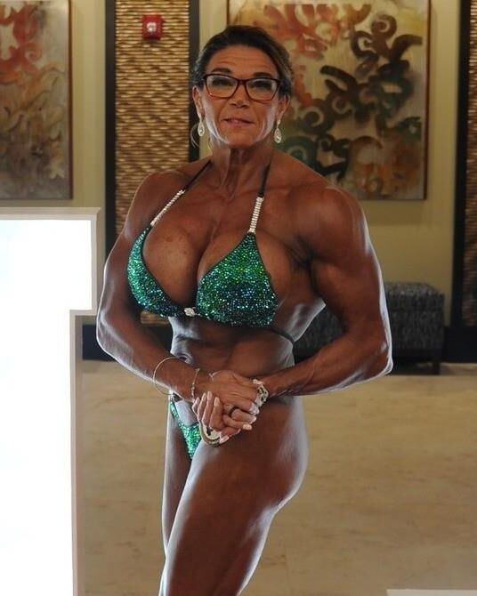 Gymkim vollbusige Fitness Gilf