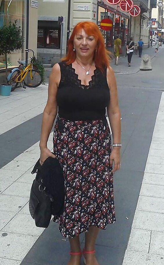 Top Busting Big Raste und Oma Titten