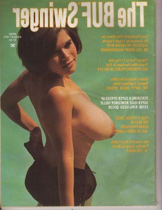 Goddesses de bosomía desnuda en revistas