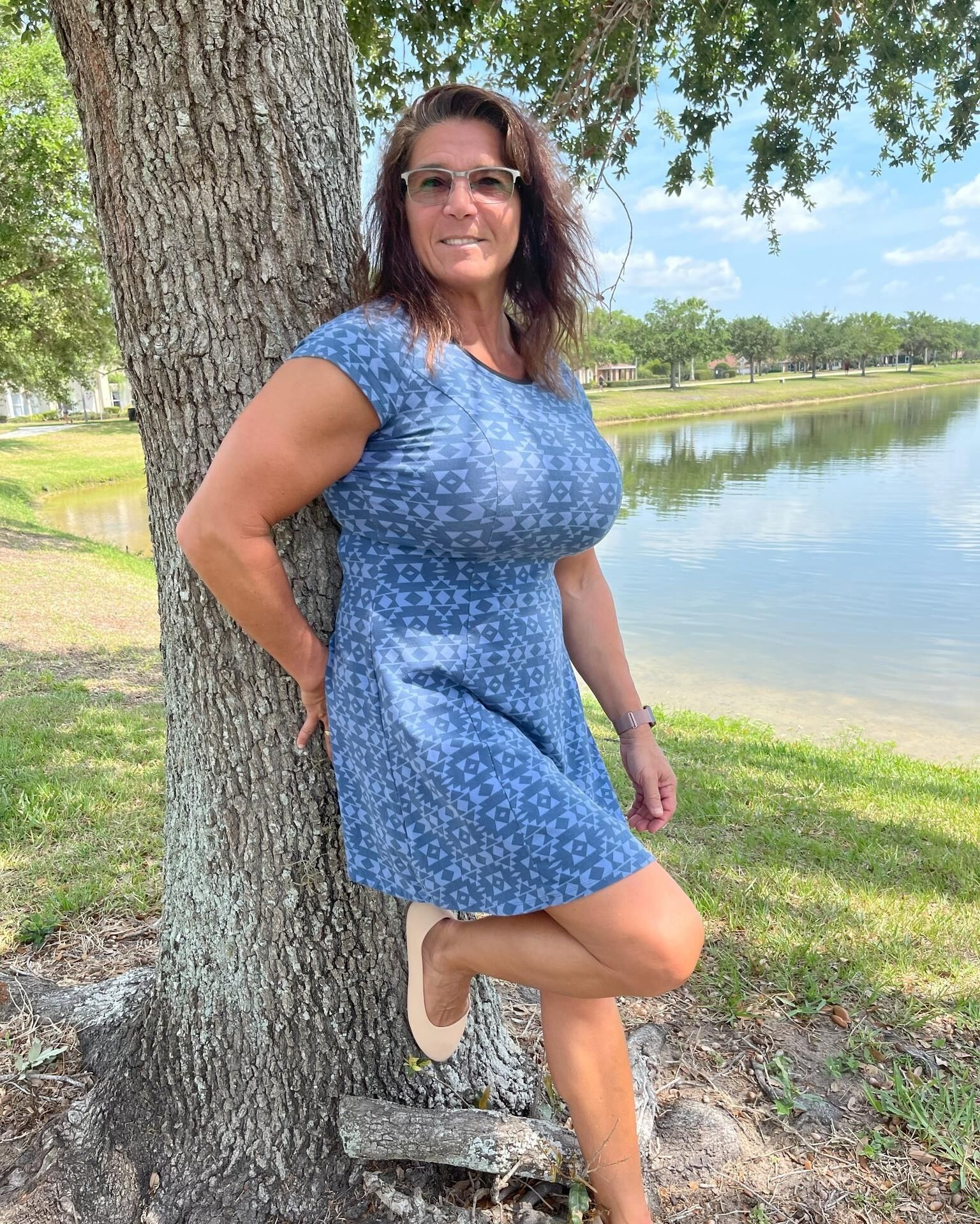 Gymkim vollbusige Fitness Gilf