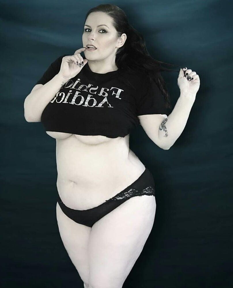 Louise Varns Dessous