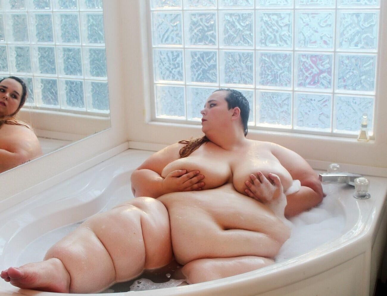 Dans Le Bain Avec Ssbbw yvonne