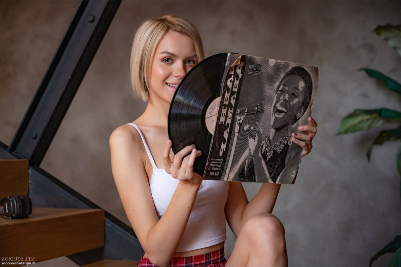 Mplstudios Lana Lane старомод
