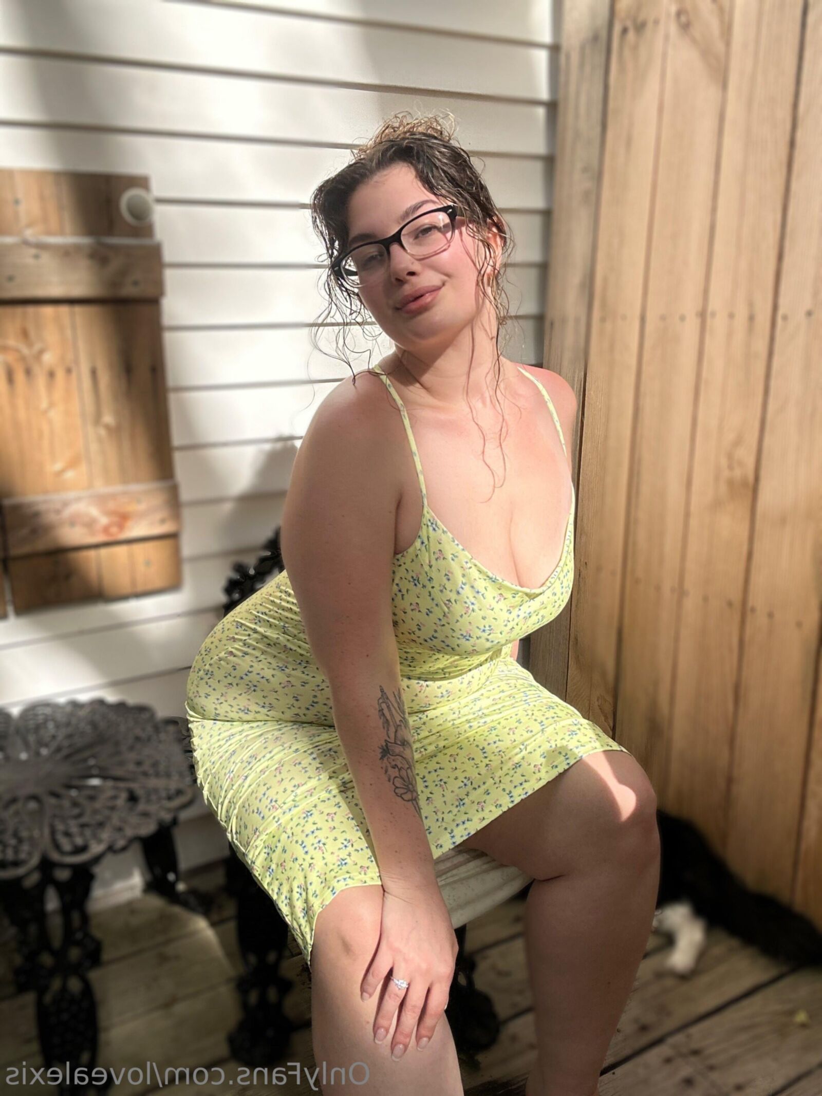 Alexis Huge Ass Big Boobs Beauty BBW Milf with Glasses Mixed Sho