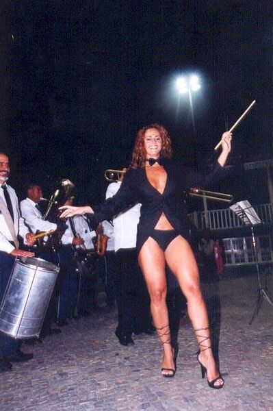 Viviane Araujo retro model
