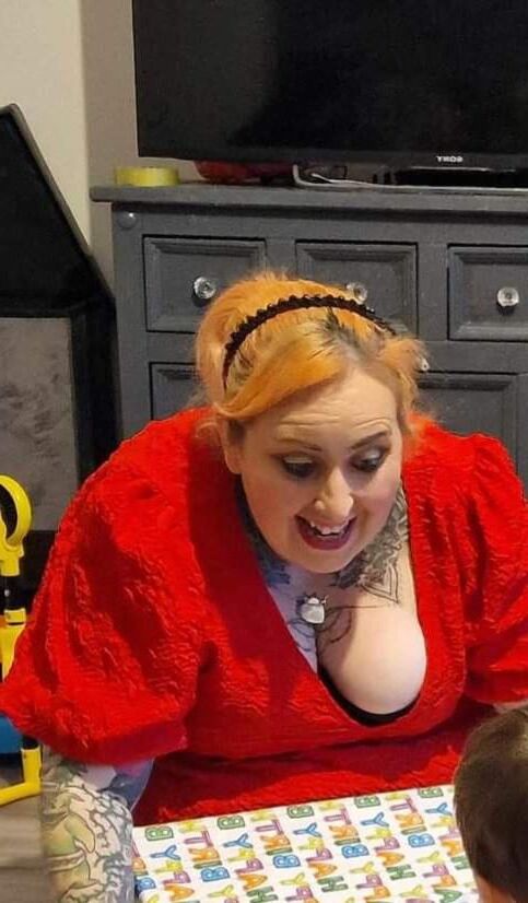 FB BBW Goth Big Tit Slut