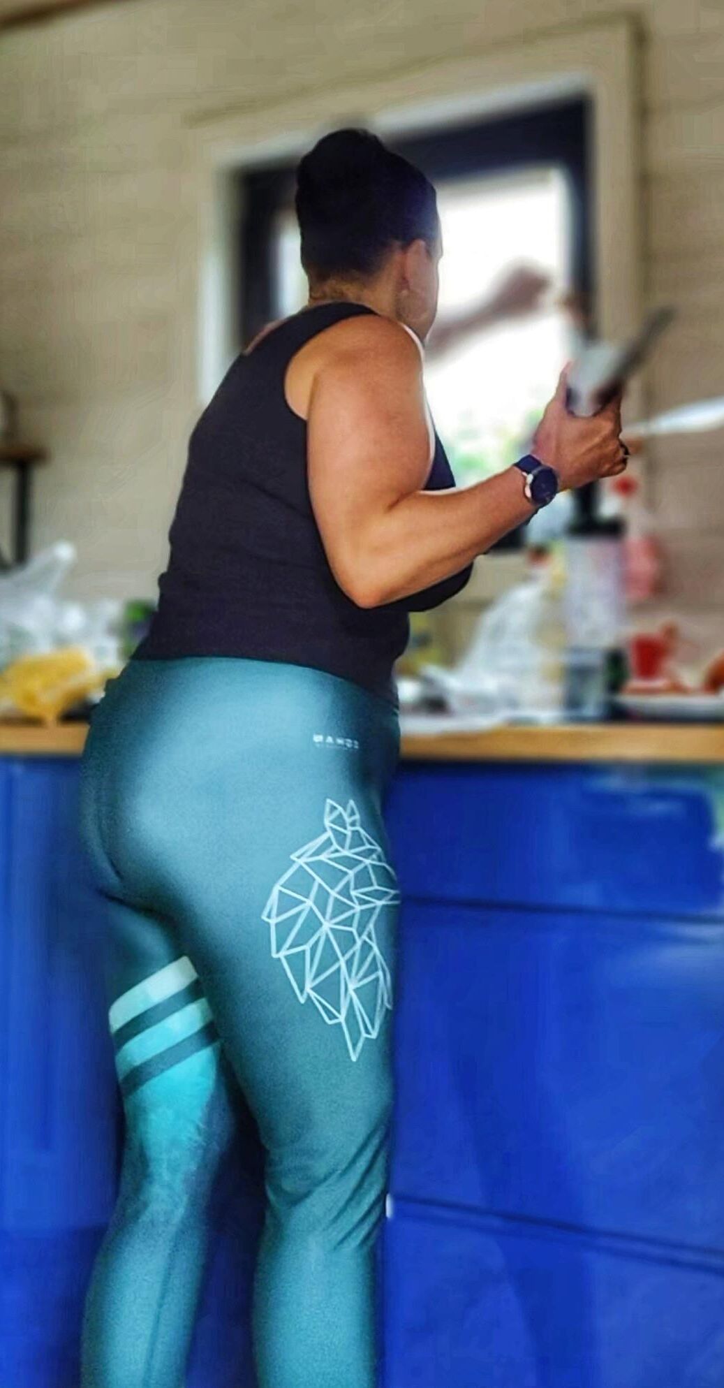 pizdognioty my polish milf wife cameltoe big ass in leggins 