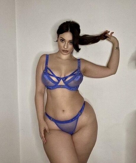 Angelica Italian Beauty Curvy Plus Size Model Mixed Hot Photos