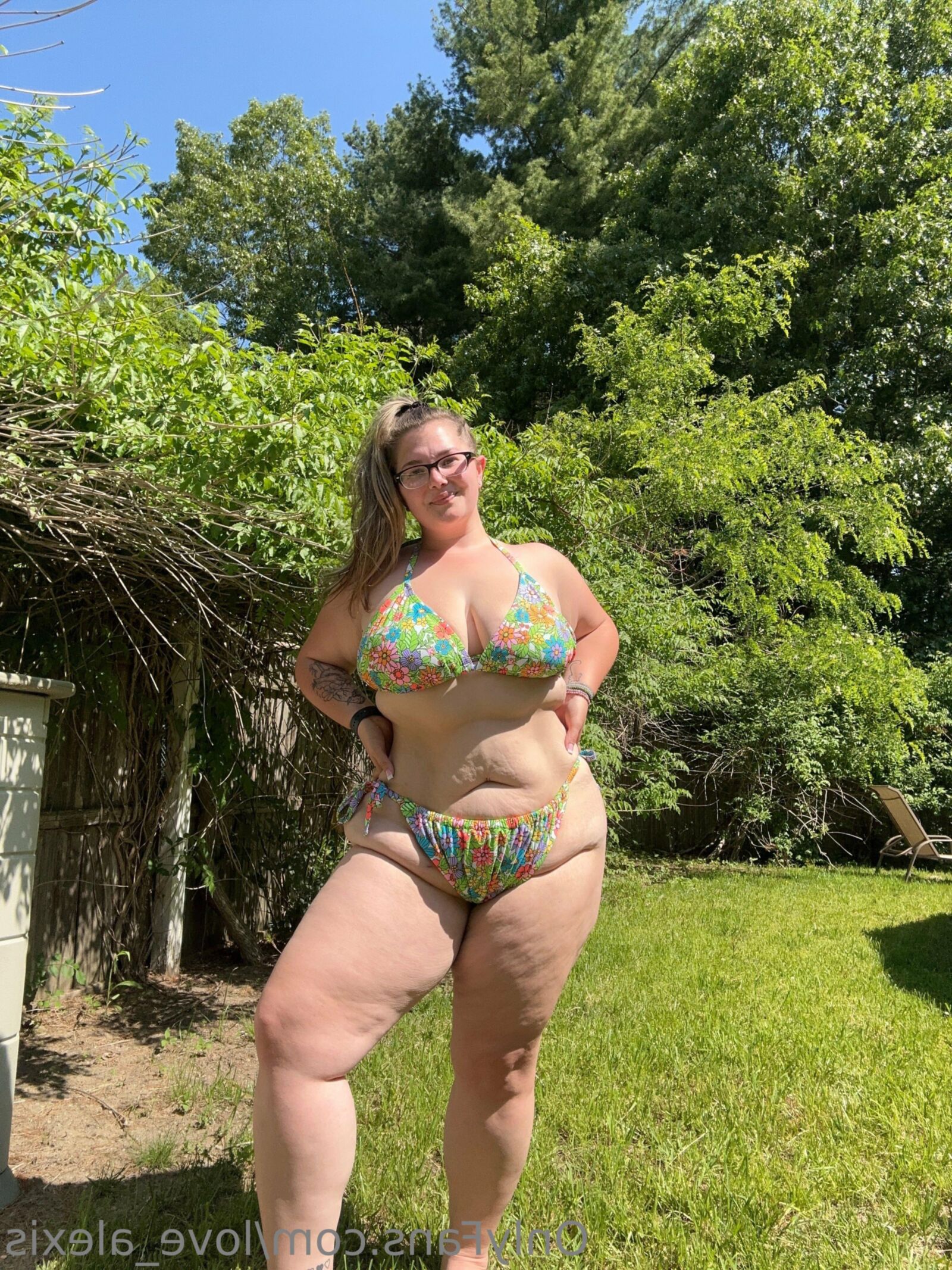 Alexis Huge Ass Big Boobs Beauty BBW Milf with Glasses Mixed Sho