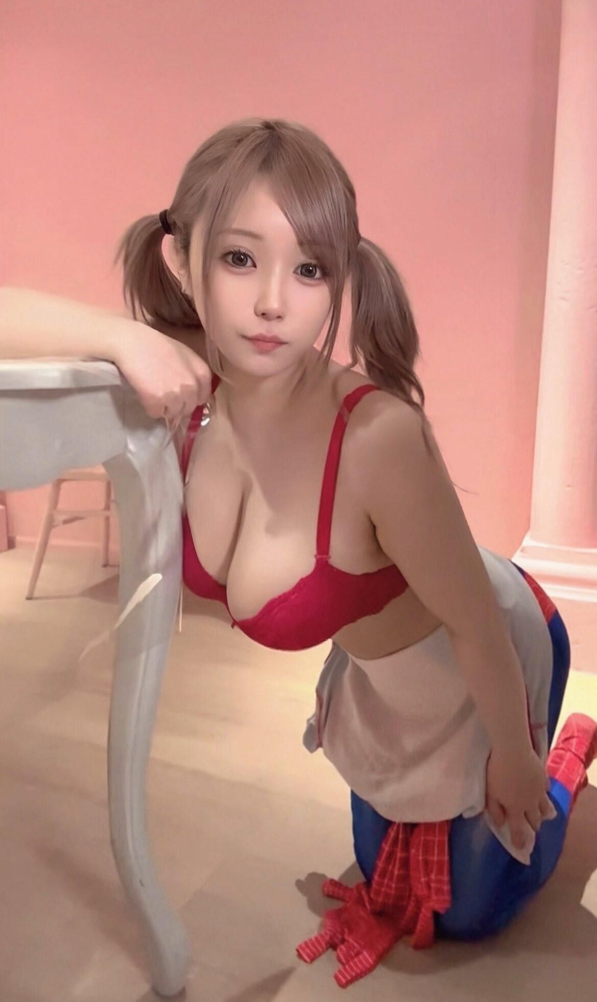 Renanbusty cosplayer @ model
