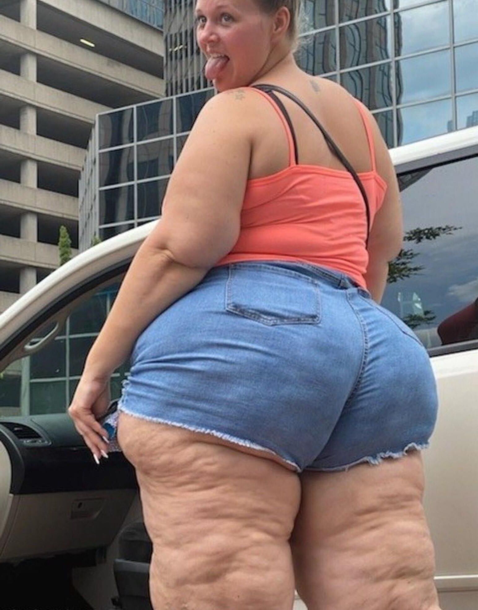 Slut Car Show