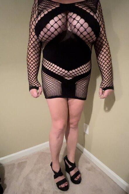 Lateshay HH tits strip tease