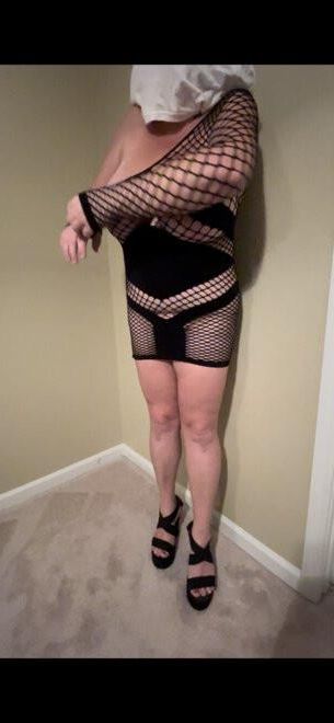 Lateshay HH tits strip tease