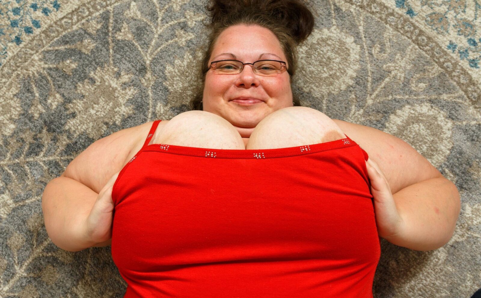Splendide Truie Viola SSBBW Goddess #
