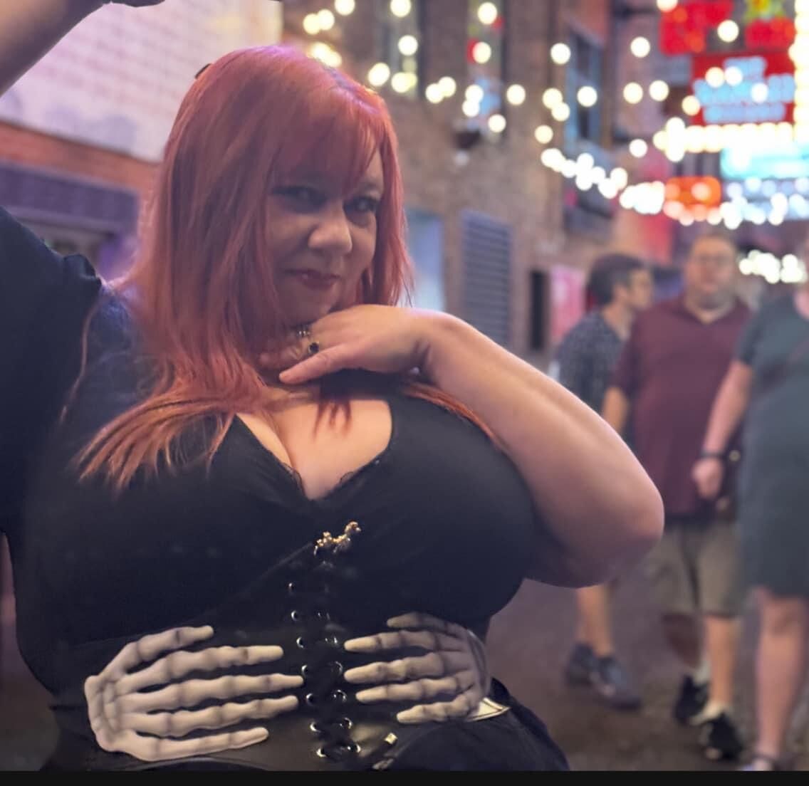 Missy showing off her huge ass tits at mardi gras