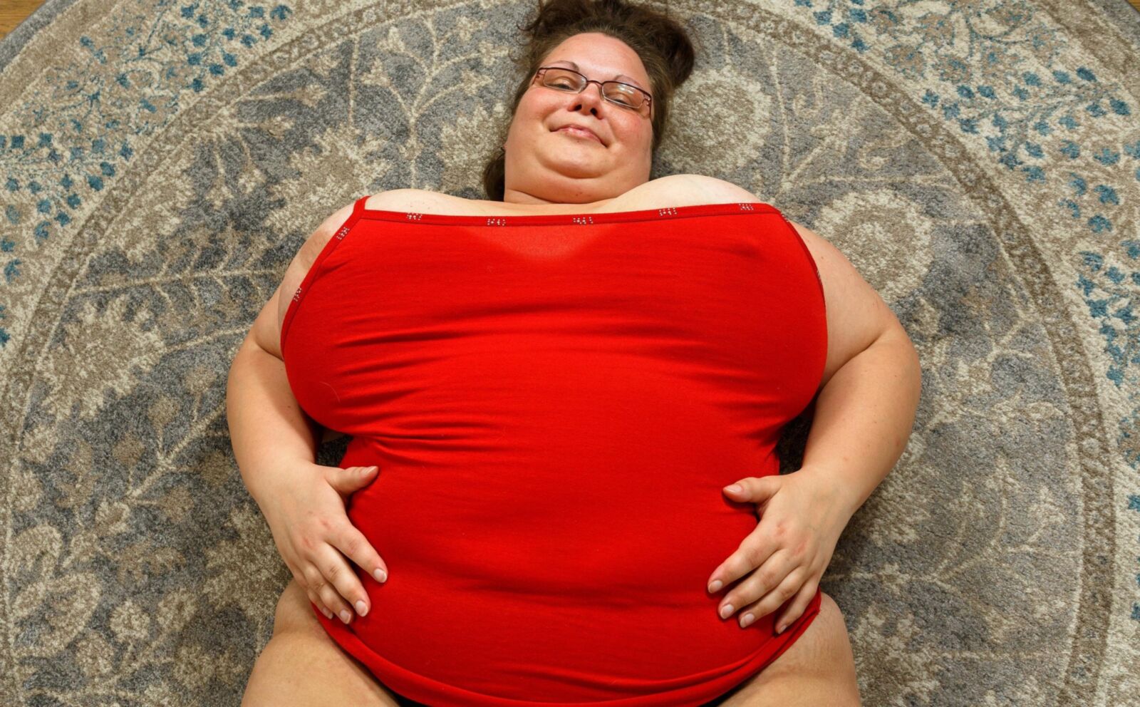 Splendide Truie Viola SSBBW Goddess #