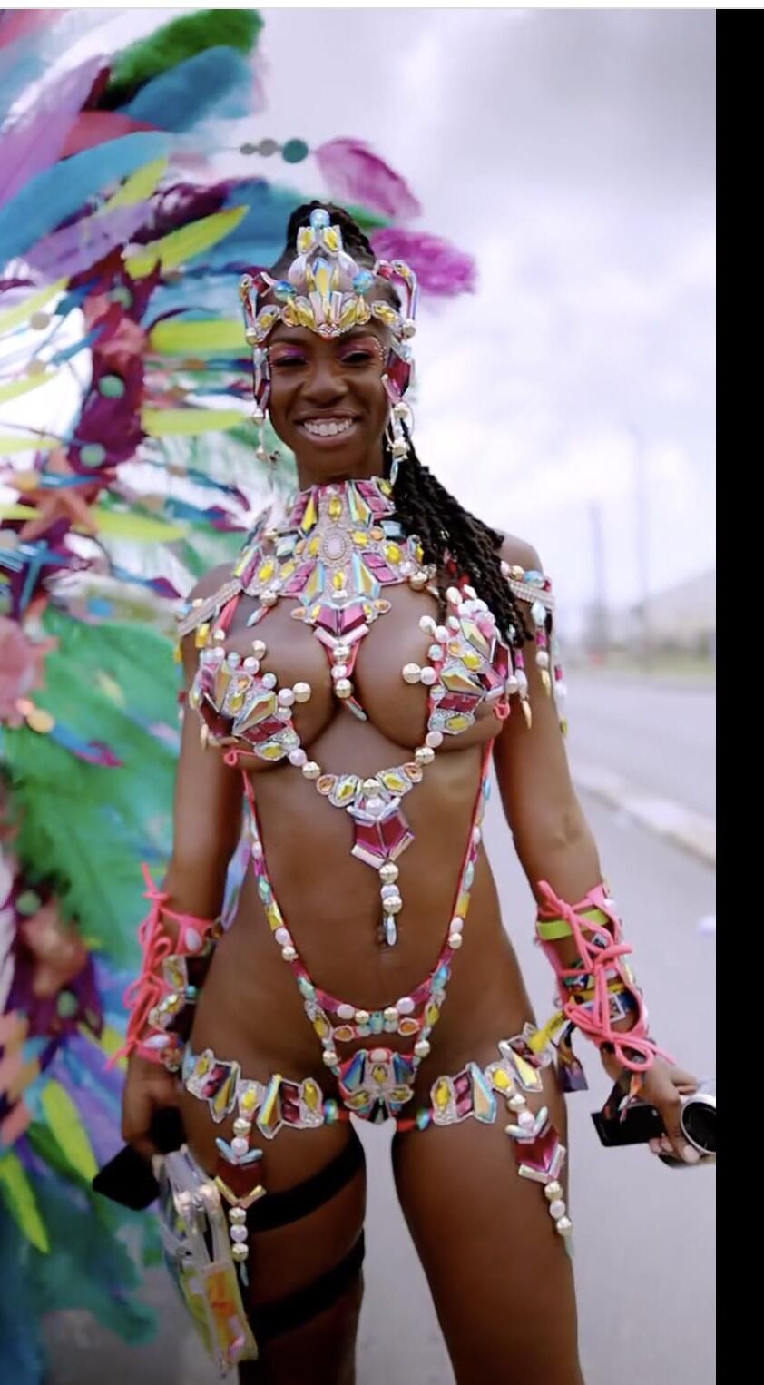 Большая сиська Bajan Girl