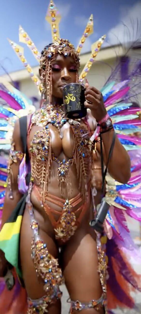 Большая сиська Bajan Girl