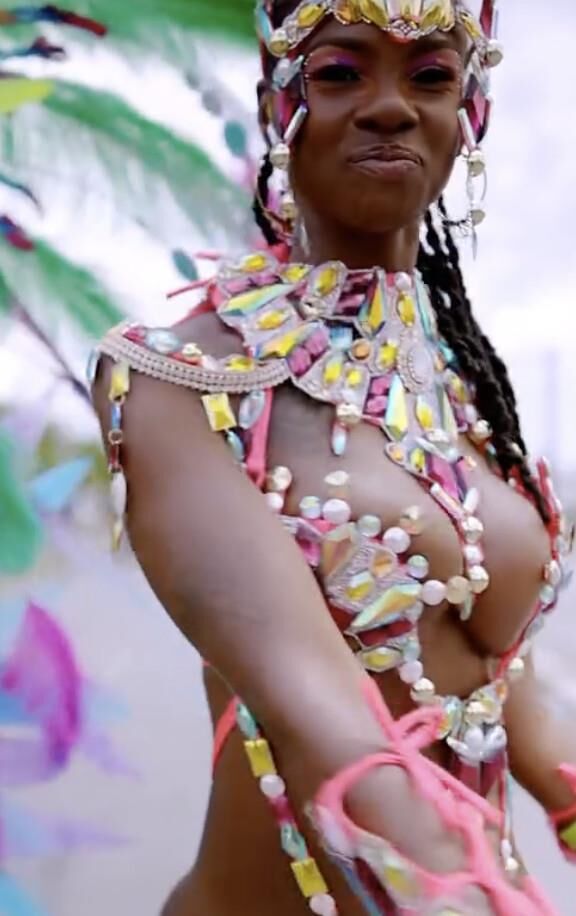 Большая сиська Bajan Girl