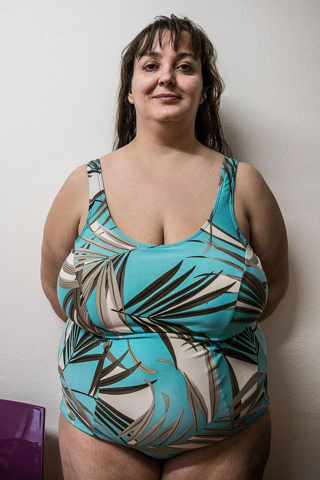 Charlotte et ses Magnifiques Grosses Mamelles de Laitière