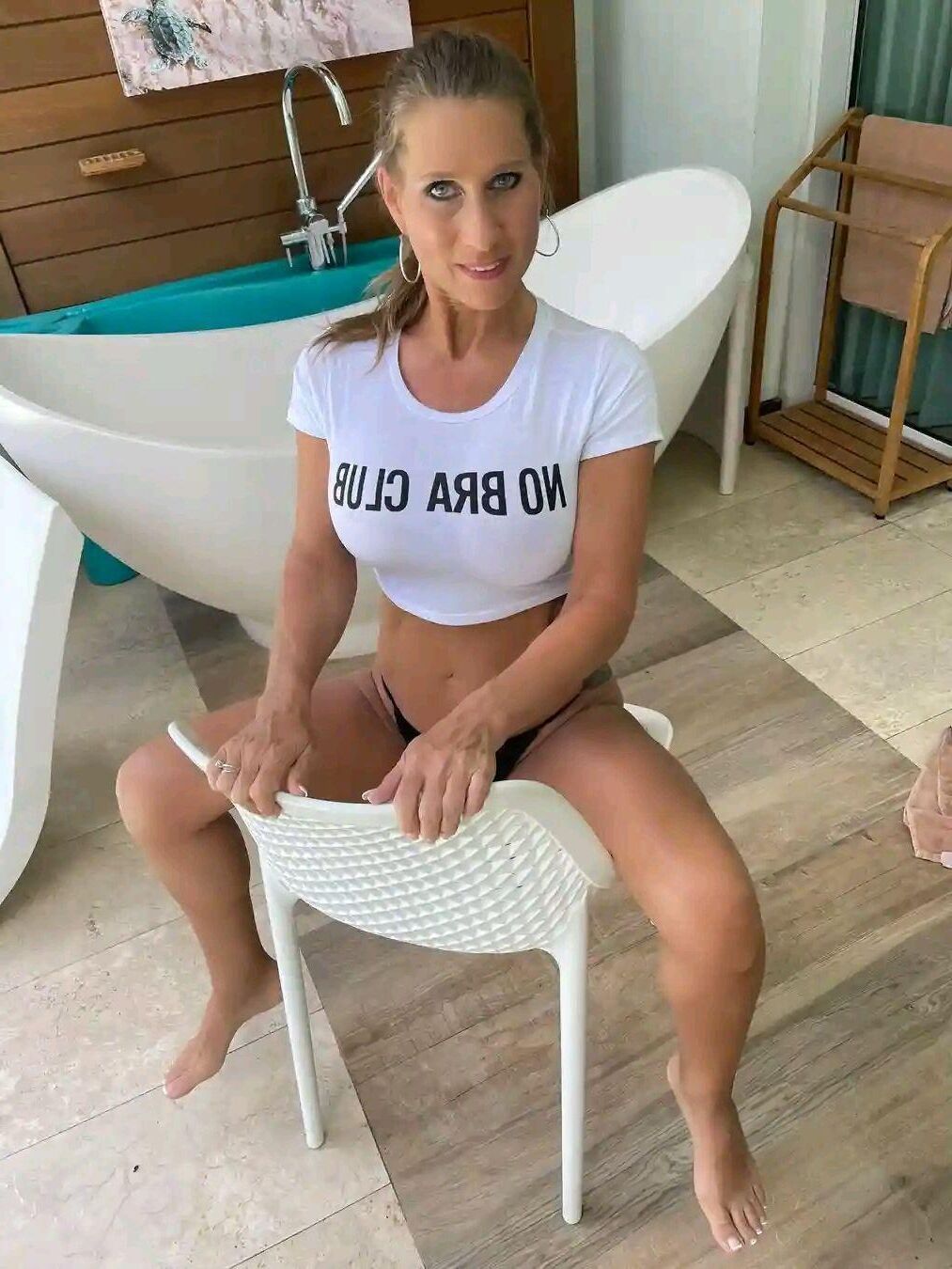 Milf Eva