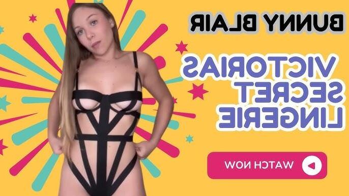Blair Sexy Big Tits Ass Beauty Bunny Girl Mixed Hot Photos